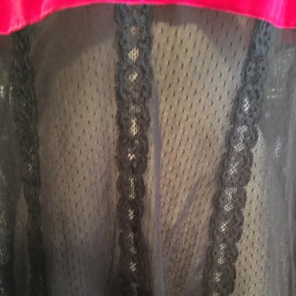 Victoria’s Secret black lace Chemise L - Picture 3 of 6